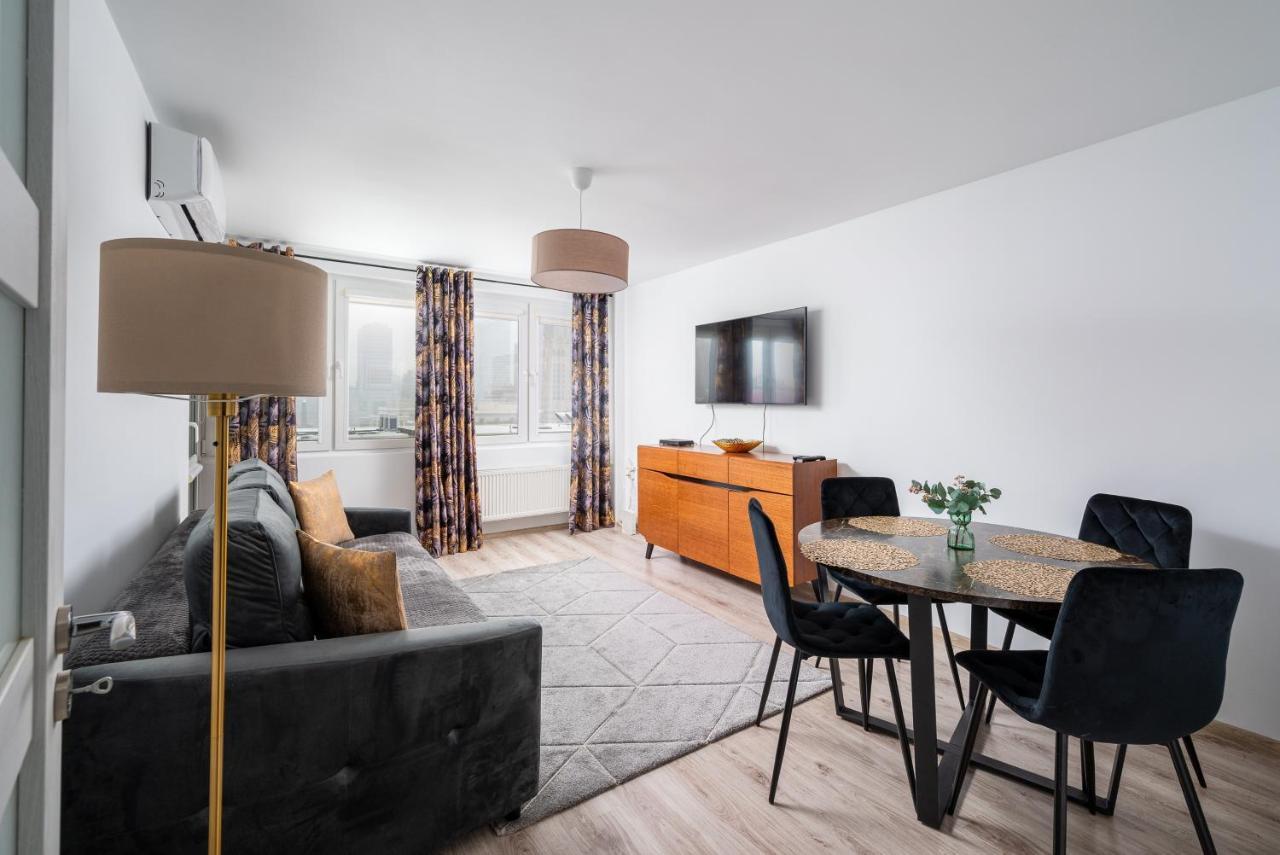 9Th Floor City View Apartment Варшава Экстерьер фото