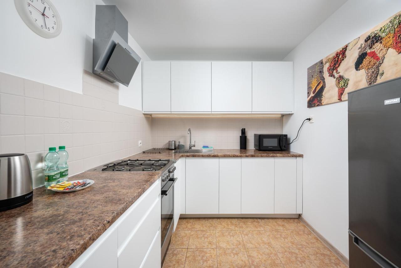 9Th Floor City View Apartment Варшава Экстерьер фото